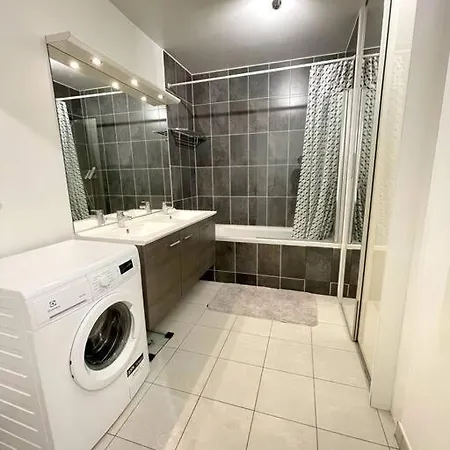 Apartment Agreable Chambre Avec Terrasse